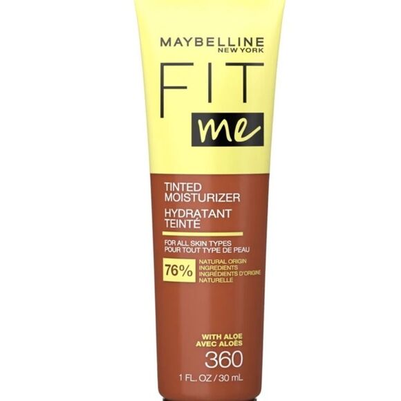 Maybelline Other - Maybelline fit me tinted moisturizer